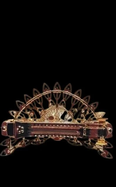 Gold and crystal peacock-shaped hair clip – photo 2